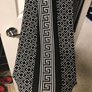 Elegant XL White House Black Market palazzo pants